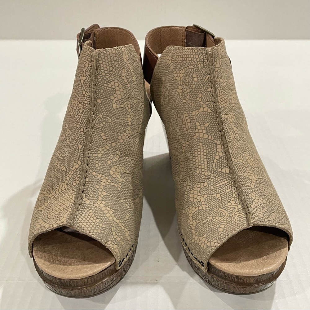 DANSKO Reggie Nubuck Taupe Lace| Peep Toe Clogs Slingback Size 39 | Heel 3-1/2”